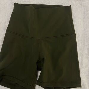 Aritzia TnAction biker shorts 5 inch size xs dark green